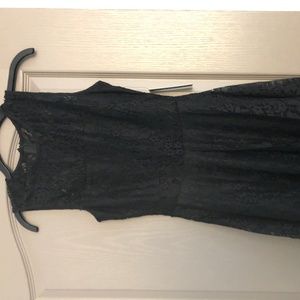 LULUSEVERLEIGH BLACK LACE SKATER DRESS  Size Small